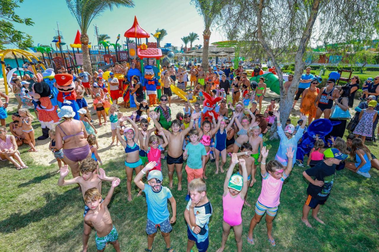 Titanic Palace Families And Couples Only Hurghada Bagian luar foto Aqua Park