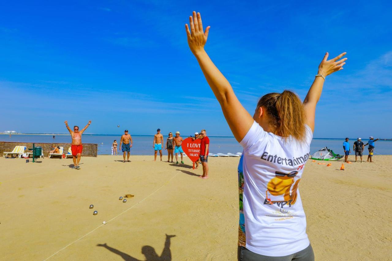 Titanic Palace Families And Couples Only Hurghada Bagian luar foto Beach volleyball tournament